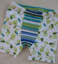  Bees and Bugs Boxer Briefs, Size 4/5