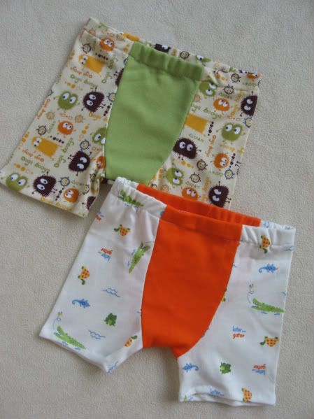 Ooga Booga and Later Gator Boxers, Size 4/5