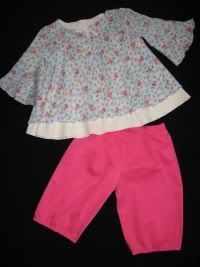 Crinkle Top and Capris, Size 4/5