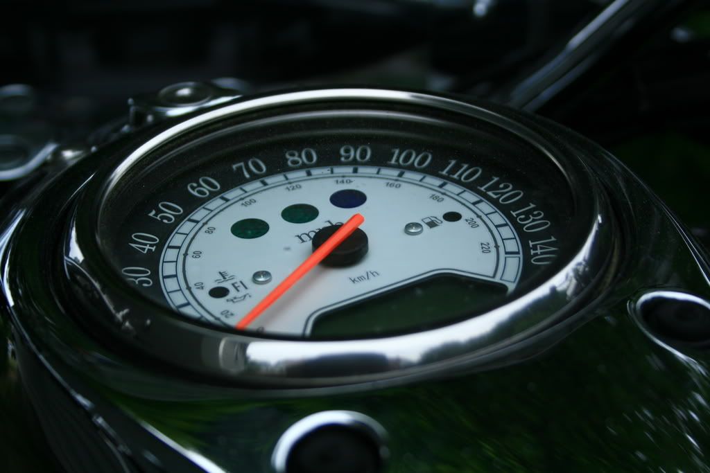 IMAGE: http://i19.photobucket.com/albums/b154/Red92VR4/f09d123f.jpg