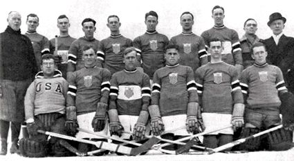 1932 USA Olympic team photo 1932USAOlympicteam.jpg