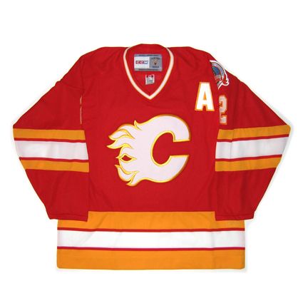 Calgary Flames 88-89 jersey photo CalgaryFlames88-89F.jpg