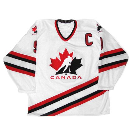 Canada 1995-96 National Team jer photo Canada1995-96NationalTeamF.jpg