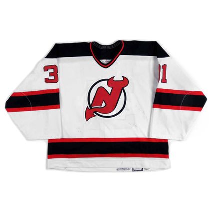New Jersey Devils 2000-01 jersey photo NewJerseyDevils2000-01Fjersey.jpg