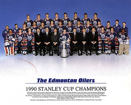 1989-90 Edmonton Oilers team photo 1989-90 Edmonton Oilers team.jpg