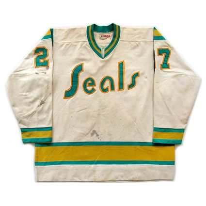  photo California Golden Seals 1974-75 F jersey.jpg