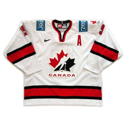 Canada 2005 jersey photo Canada 2005 F jersey.jpg