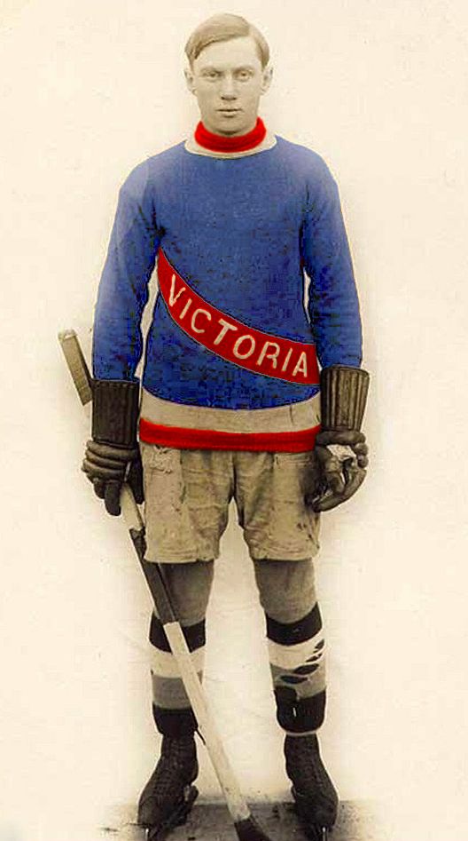 Victoria Aristocrats 1918-19 jersey photo Victoria Aristocrats 1918-19 jersey.jpg