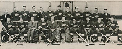 1946-47 Detroit Red Wings team photo 1946-47 Detroit Red Wings team.png