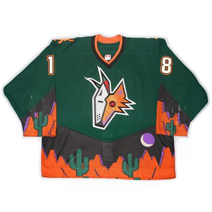 phoenix coyotes third jersey