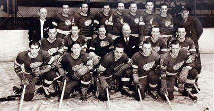  photo 1942-43 Detroit Red Wings team_1.jpg