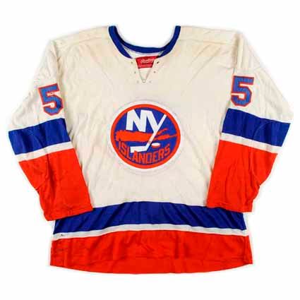  photo New York Islanders 1974-75 F jersey.jpg