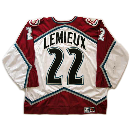 Colorado Avalanche 1995-96 jersey photo ColoradoAvalanche1995-96Bjersey.png
