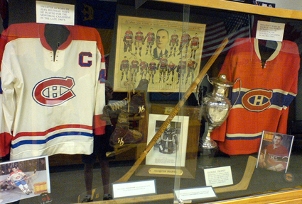 Canadiens jerseys IHHOF