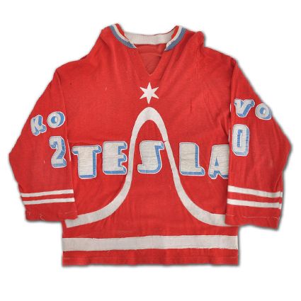 Tesla Pardubice 75-76 jersey
