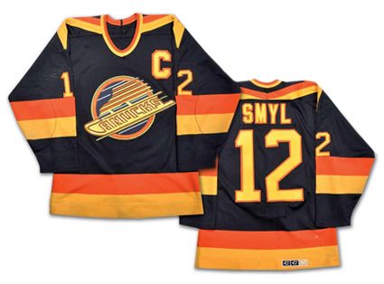 Vancouver Canucks 87-88 jersey