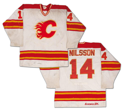Calgary Flames 82-83 jersey