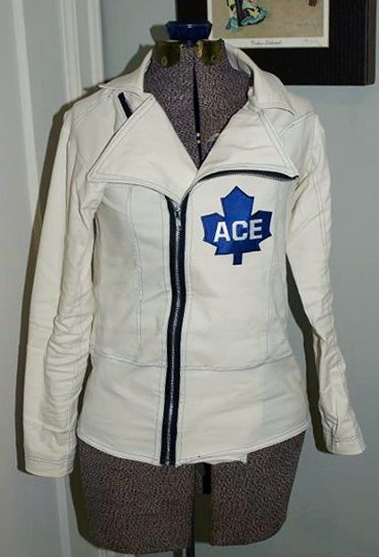 Lise's Maple Leafs clothing