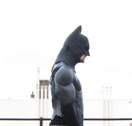 batmanbeginssuit025a.jpg