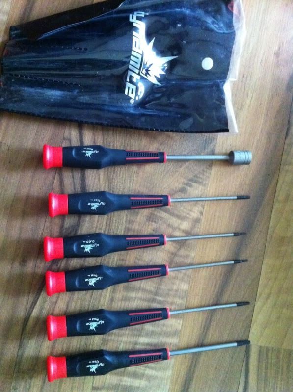 1) Dynamite 5 Piece Standard Hex Driver Set Includes .050", 1/16", 5/64", 3/32", and 7/64" hex drivers and xtra 11/32" nut driver. SOLD!