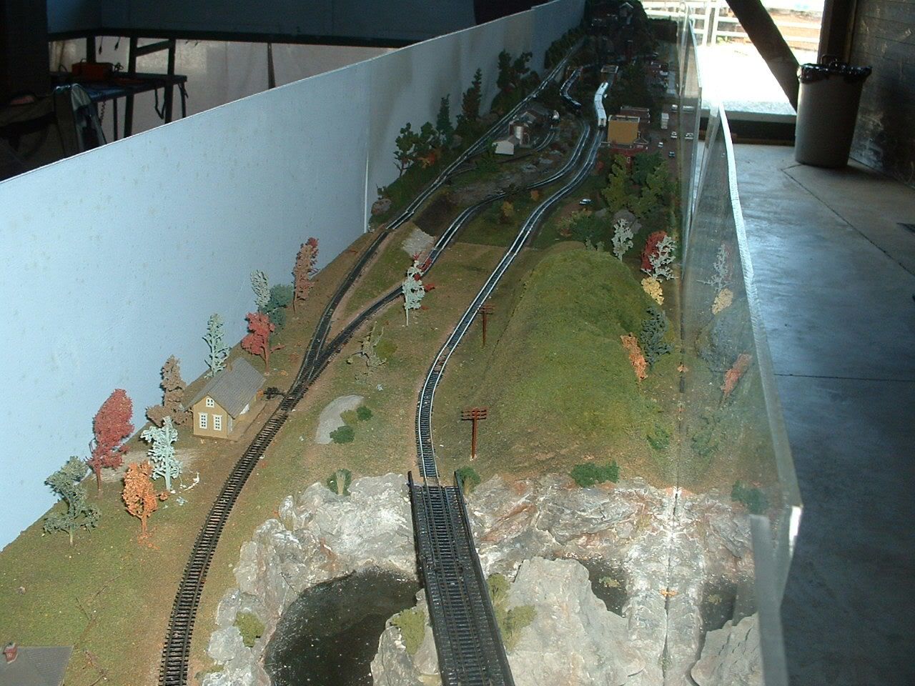 Huntsville train show. With pics. Not Dialup friendly!! Model