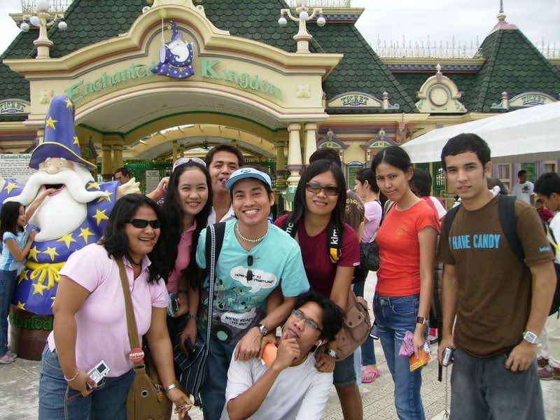 Team Building @ Enchanted Kingdom