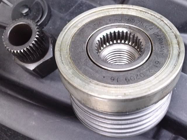 alternatorpully.jpg