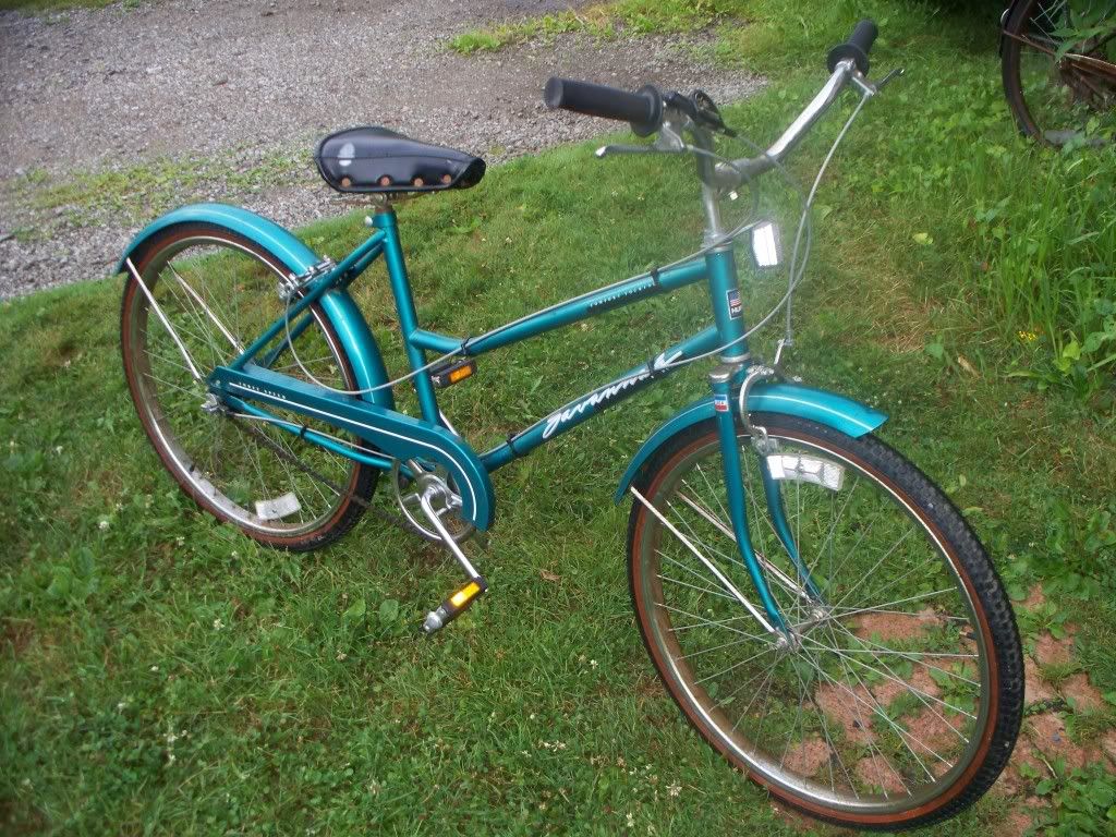 vintage huffy savannah comfort touring bike