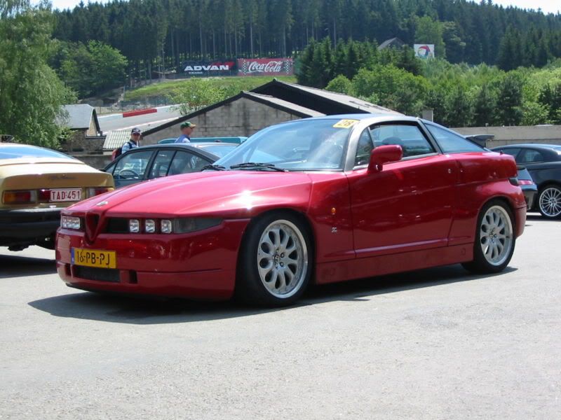 800px-Alfa_Romeo_SZ.jpg