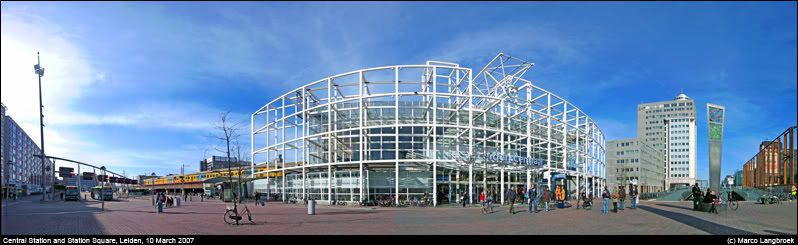 Leiden central station panorama