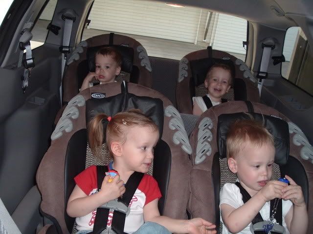 IMAGE: http://i19.photobucket.com/albums/b178/silentlore/Kids/Park_4_21_060014.jpg