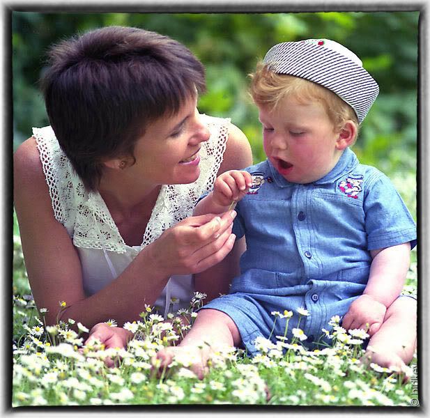 IMAGE: http://i19.photobucket.com/albums/b182/bidkev/gift_2-Copy_zps962c3144.jpg