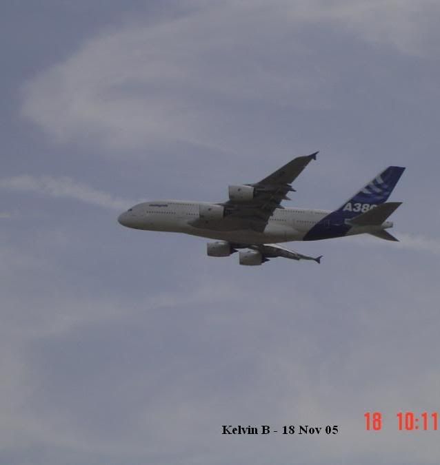 http://i19.photobucket.com/albums/b182/kelvinboon/flyby6.jpg