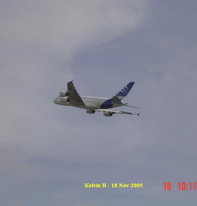 http://i19.photobucket.com/albums/b182/kelvinboon/flyby7.jpg