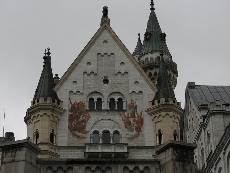 IMAGE: http://i19.photobucket.com/albums/b191/Idnas71/Central%20Europe%202007/IMG_1554.jpg