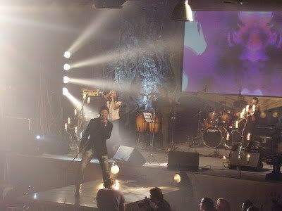 We wil, we will rock you!