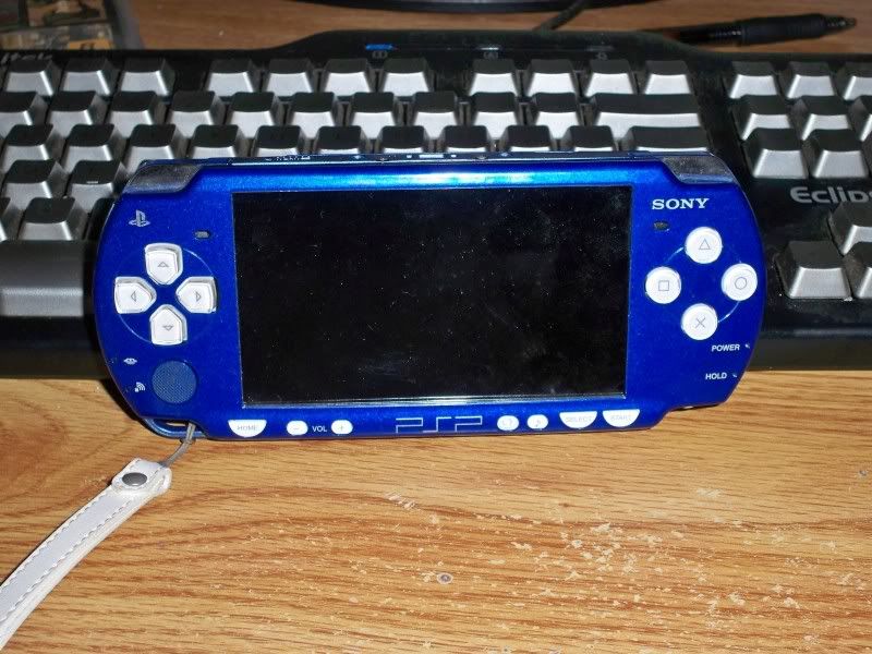 psp2001 madden blue (ORIG 4gb mmc)/ALMOST NEW Classified Ad - Video Game Accessories For Sale Classified Ad on 