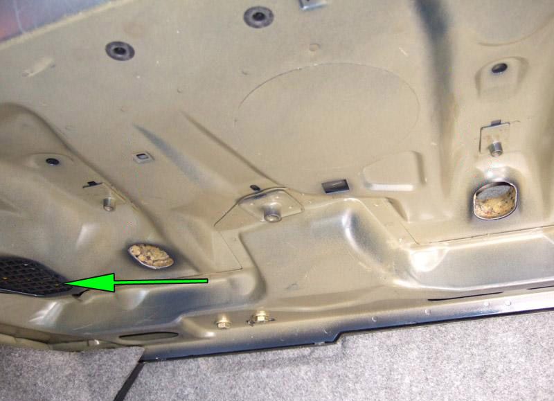 [E46] Water leaking into boot very strange The M3cutters