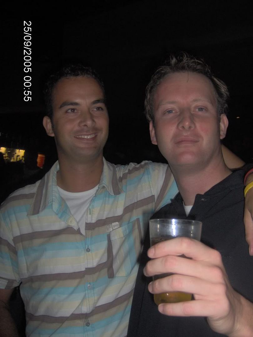 [img width=640]http://i19.photobucket.com/albums/b200/WINTERSEXXX/I%20LOVE%20HARDHOUSE/Afbeelding023.jpg[/img]