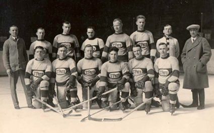 1923-24 Toronto St Patricks team photo 1923-24 Toronto St Patricks team.jpg