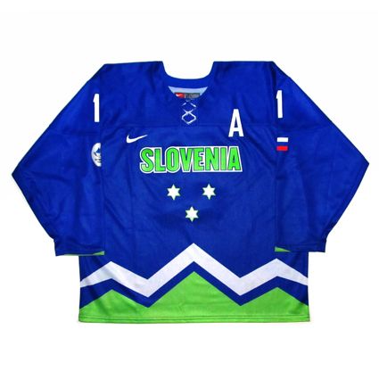 Slovenia 2014 jersey photo Slovenia 2014 F.jpg