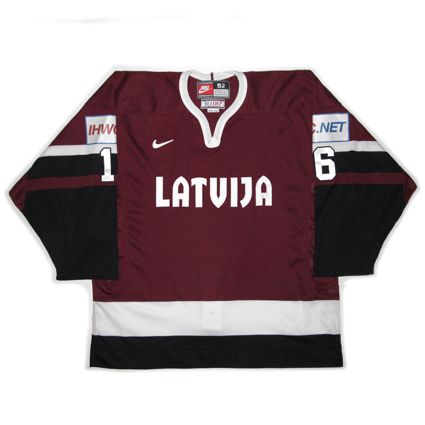 2002 Latvia F jersey photo Latvia2002WCF.jpg