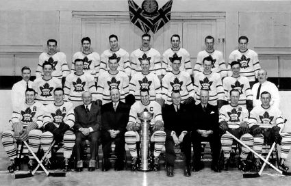 1946-47 Toronto Maple Leafs photo 1946-47TorontoMapleLeafs.jpg